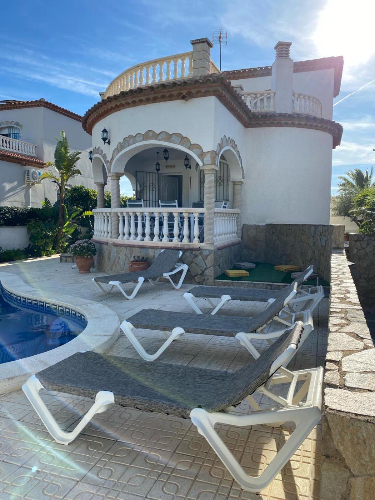 Вилла Casa Ricarda Миами-Плайя Экстерьер фото